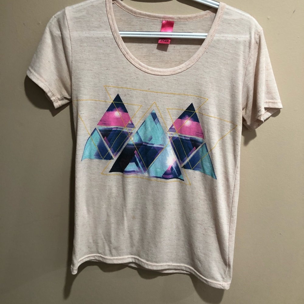 Women’s Graphic Tee